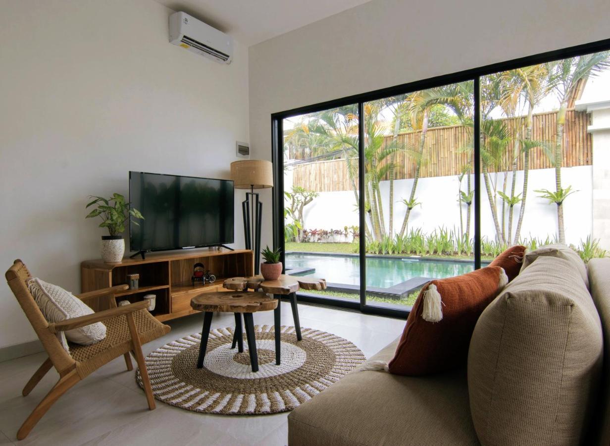 Villa Nikole Seminyak Dış mekan fotoğraf